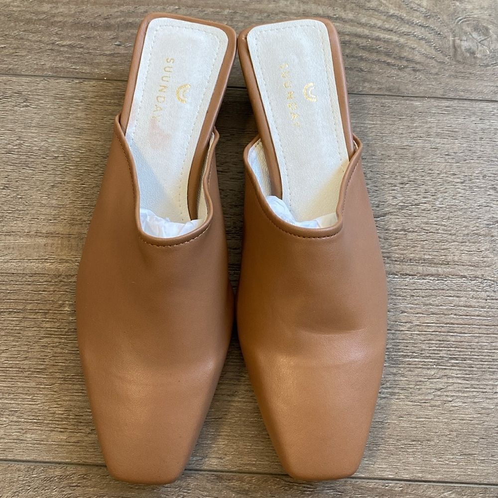 Suunday Brand The Melody Mule in Camel Recycled Vegan Leather Block Heel Slides - Picture 3 of 6